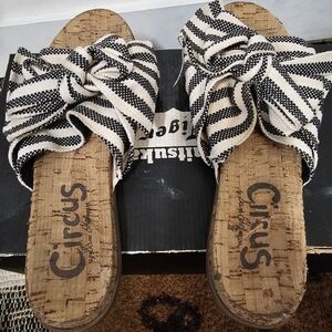 Circus by Sam Edelman Nicola Slide Sandals